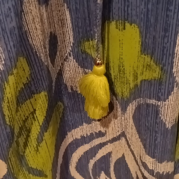FINAL PRICE CHICO'S pea green multi-colored l/s blouse/elastic cuffs tassel tie - Picture 5 of 5